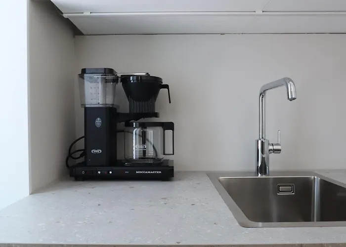 アパート Remontoitu Yksioe Laehellae Helsingin Keskustaa *