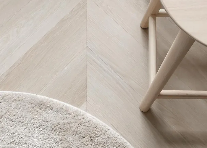 Remontoitu Yksioe Laehellae Helsingin Keskustaa